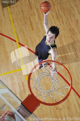 Image of basketball player