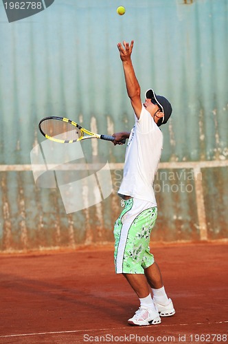 Image of tennis man