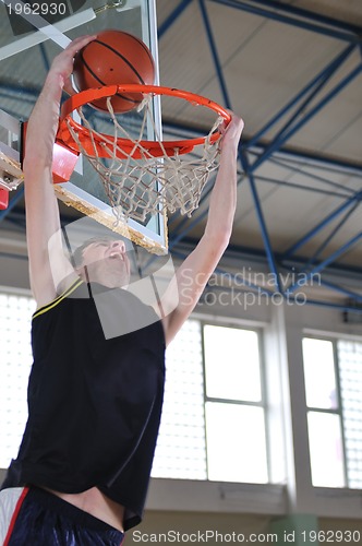 Image of basketball player