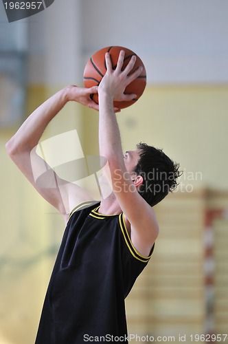 Image of basketball player