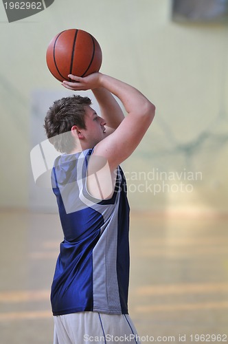 Image of basketball player