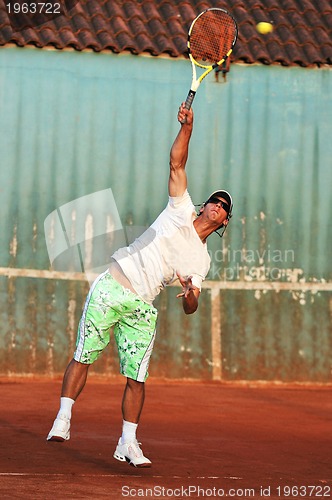 Image of tennis man