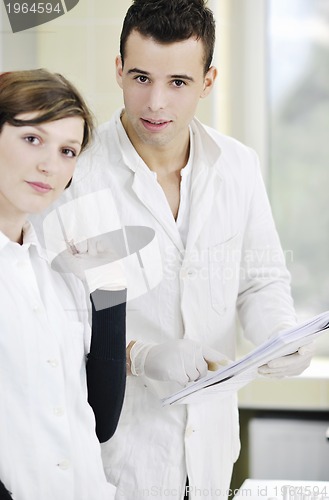 Image of students couple in lab