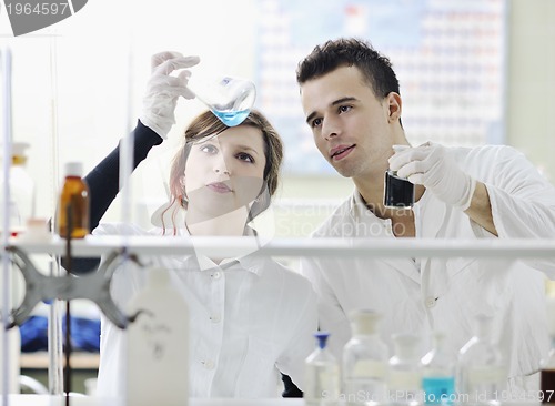 Image of students couple in lab