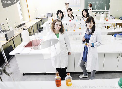 Image of people group in lab