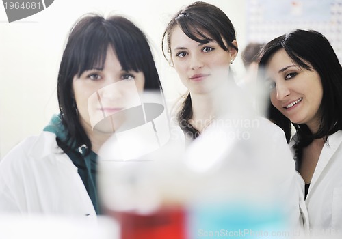 Image of people group in lab