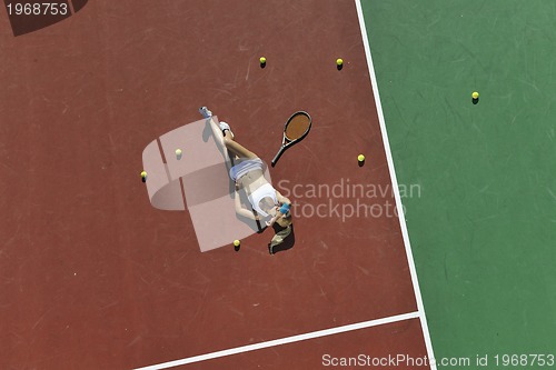 Image of young woman play tennis 