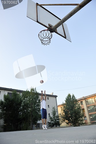 Image of basketball player