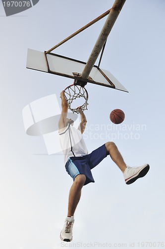 Image of basketball player