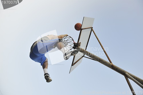 Image of basketball player