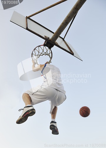 Image of basketball player