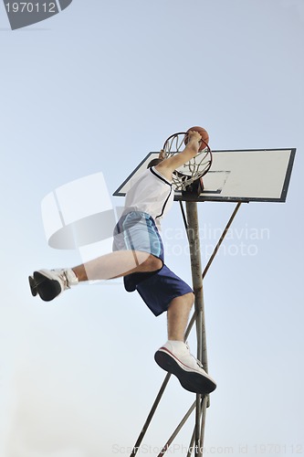 Image of basketball player