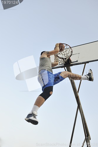 Image of basketball player