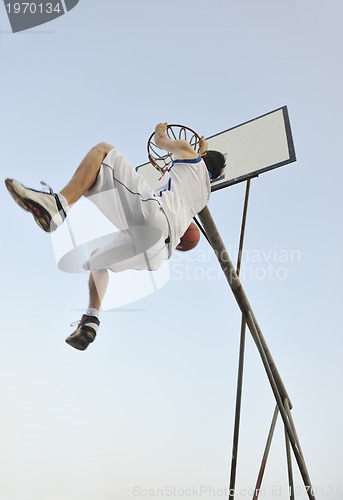 Image of basketball player