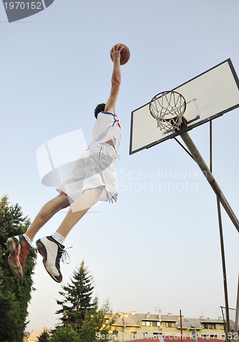 Image of basketball player