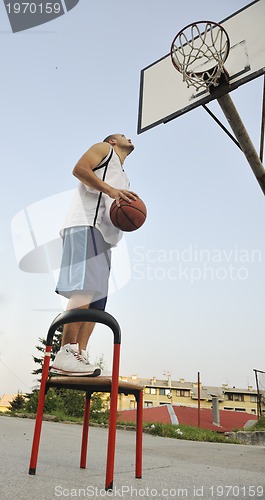 Image of basketball player