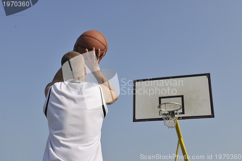 Image of basketball player