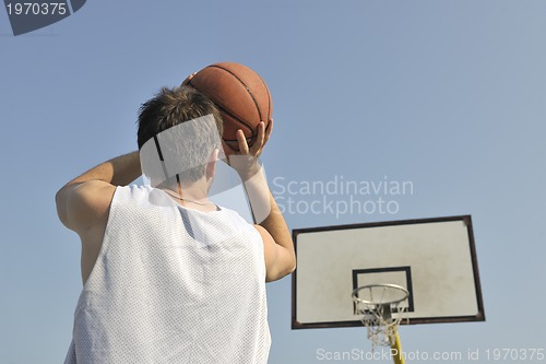 Image of basketball player