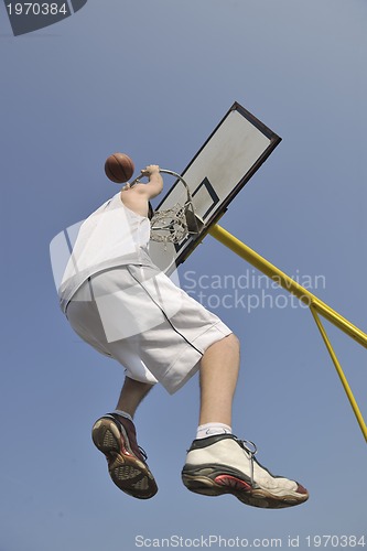 Image of basketball player