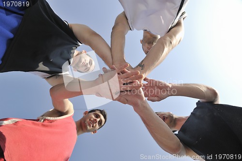 Image of basketball players team