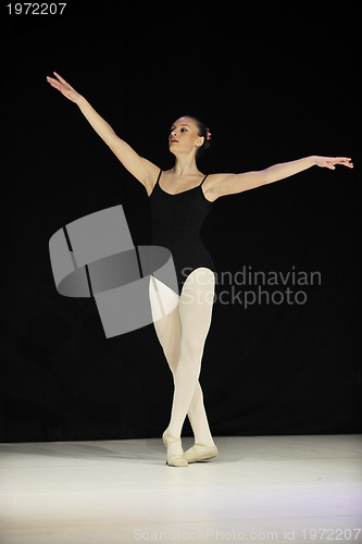 Image of ballet girl