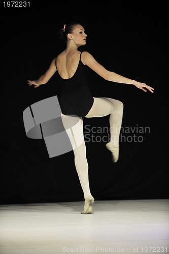 Image of ballet girl