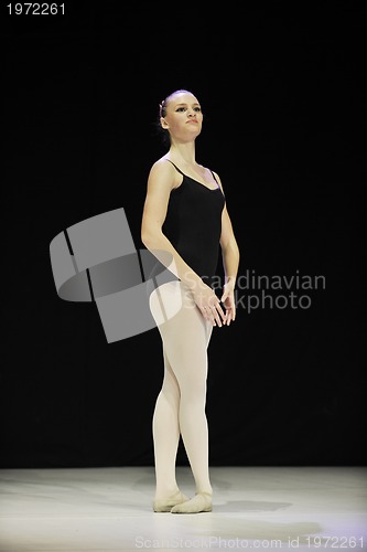 Image of ballet girl