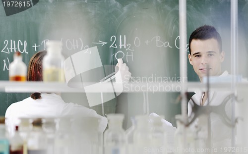 Image of students couple in lab