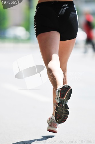 Image of marathon woman run