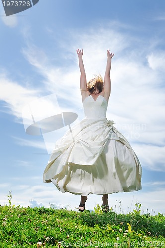 Image of beautiful bride outdoor