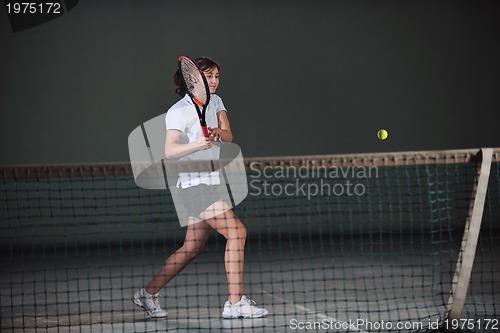 Image of tennis girl