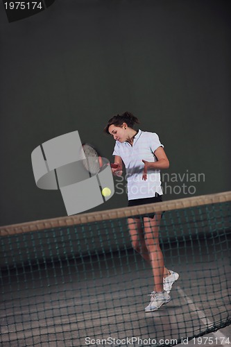 Image of tennis girl