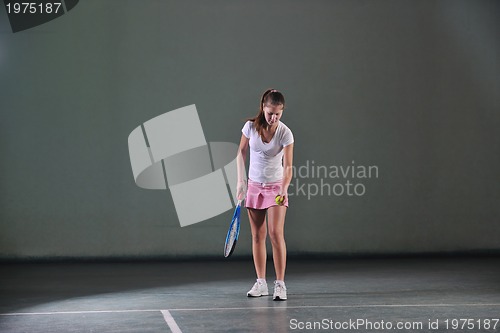 Image of tennis girl