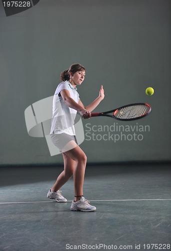 Image of tennis girl