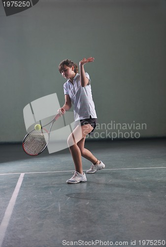 Image of tennis girl