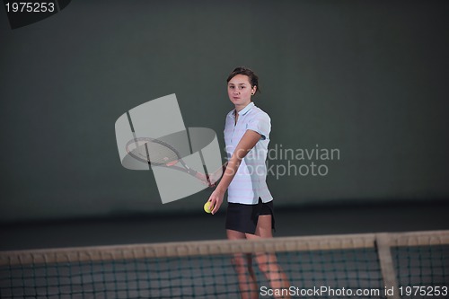 Image of tennis girl
