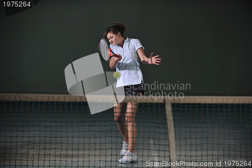 Image of tennis girl