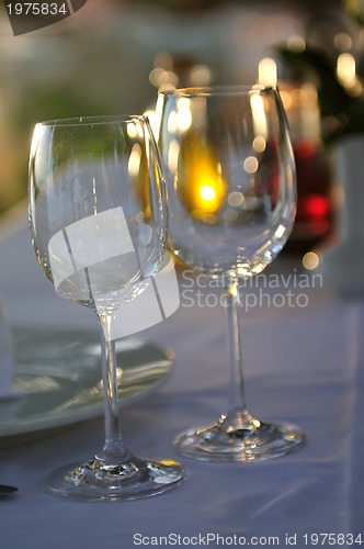 Image of glasses restaurant outdoor 