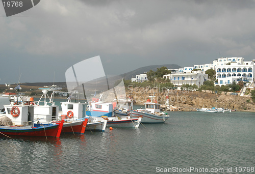 Image of boats and hotels