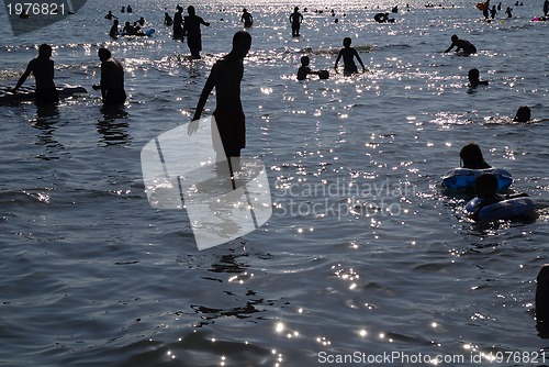 Image of crowd on beach