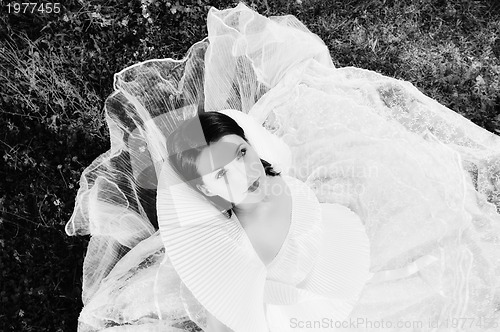 Image of bride outdoor ;)