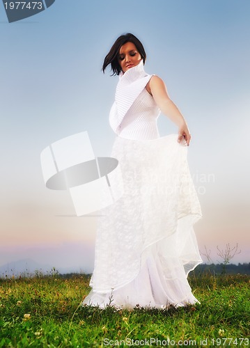 Image of bride outdoor ;)
