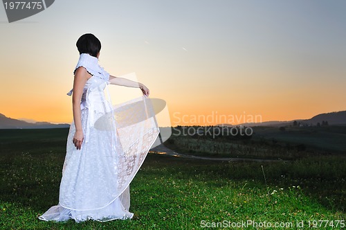 Image of bride outdoor ;)