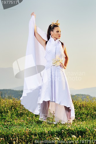 Image of bride outdoor ;)