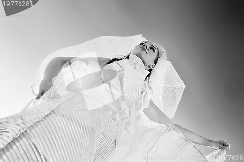 Image of bride outdoor ;)