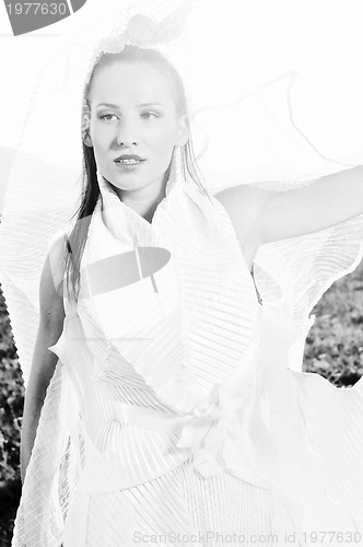 Image of bride outdoor ;)