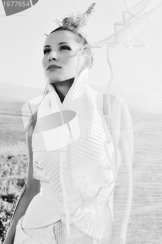 Image of bride outdoor ;)