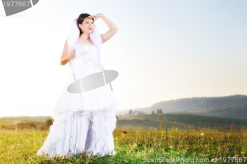 Image of bride outdoor ;)