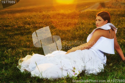 Image of bride outdoor ;)
