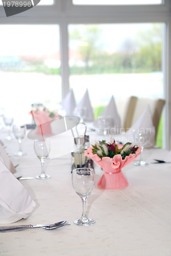Image of table setting in the restaurant